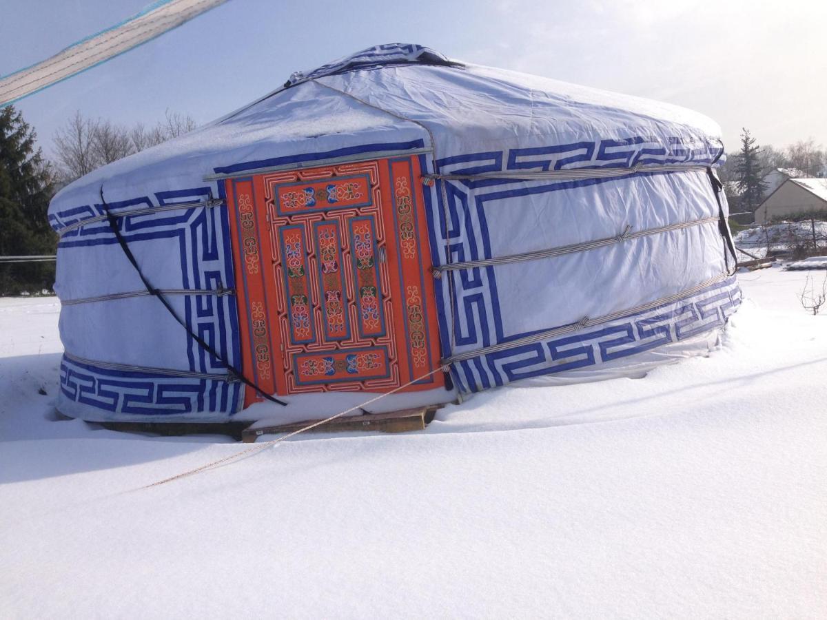 Yourte Mongole Saint-Leger-sur-Dheune Exterior photo